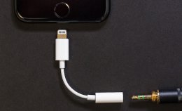 lightning adapter iphone 7